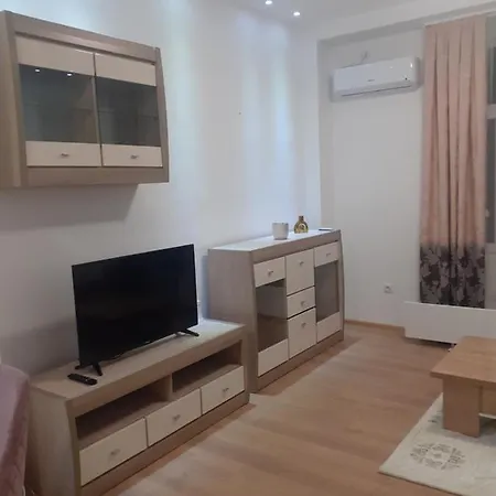 Apartmán Beograd /slavija - Fontana 70 M2 Sajmiste